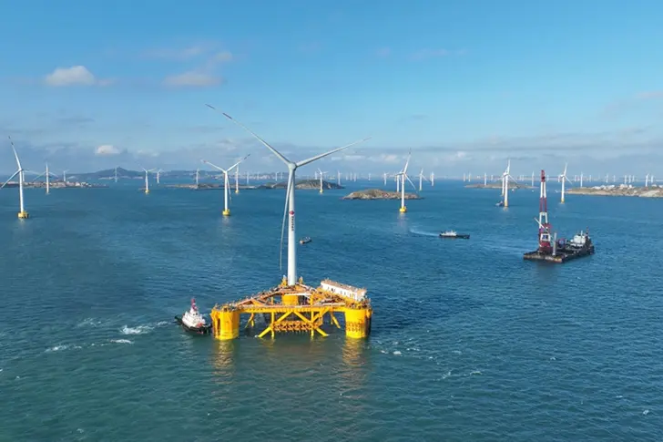 First in the world! 3S lifting equipment equipped with far-reaching sea floating wind fishing integration project